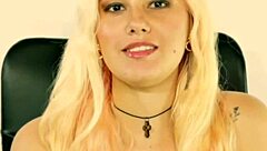 Bella Fox shares her fascinating journey in the porn world during a candid casting interview.