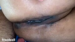 यो, मैंने वेलेंटाइन डे पर अपने दोस्त की वाइफ को ऐनल ऐक्शन के साथ बांग किया