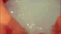 pretty woman, wanna see my hot tub cumshot?