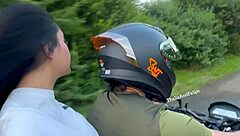 क्या यह कोलंबियन कॉलेज गर्ल आसानी से अपने लॉन्ग-डिस्टेंस बॉयफ्रेंड से धोखा देती है एमेच्योर डॉगीस्टाइल के साथ?