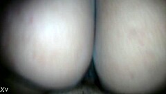 ela sentando de costas in this hot clip 4.