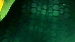 she dances and shakes her big ass