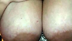 she dances and shakes her big ass