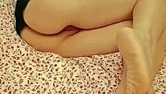 Cogiéndo A Lo Bestia A Mi Suegra Mientras Mi Novia Duerme Y La Lleno De Semen