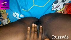 Exploring Unwashed Creamy Pussy Early Morning In Garage