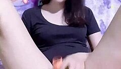 This Amateur Girl Squirts While Masturbating Solo at Home