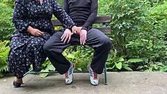 मैंने अपनी सास को उनके ककोल्ड पति के लिए लोड लिया