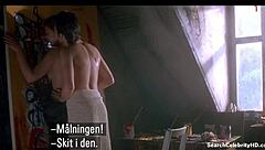 Sheryl Lee Strips Topless in Backbeat 1993