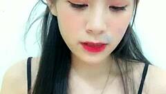 Hey, check out this Vietnamese hotgirl Em on Uplive livestream! 😊📹