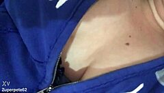 my hot stepsister crystal masturbates and records it for her fans, she's so sexy