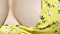 wifey flashes big tits while driving in car part 1 😍