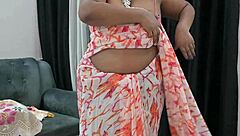 Indian Bhabhi's Hot Boobs Tease