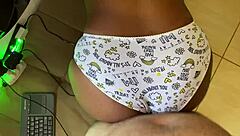 Inteada Came to Show Her New Panties in a Sexy Display.