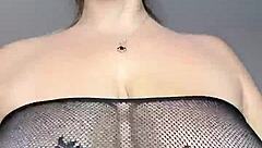 I want to sit on your face with big natural saggy tits, ovals, and hard nipples! 😍