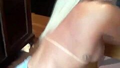 Hot Blondes Twerking And Cumming