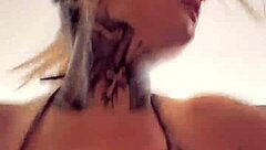 Sitting on dick while doing gym exercises feels amazing!