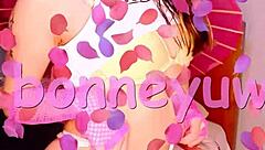 i got some cute fotitos and video of rosa with pigtails.