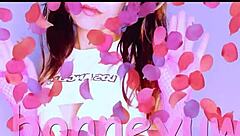 i got some cute fotitos and video of rosa with pigtails.