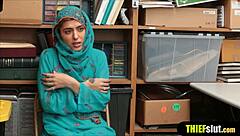 Cute Muslim Chick In Hijab Fucked On Mall Cctv!