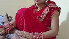 अरे यार, ये दुल्हन पार्टी में बॉस, दोस्त और बेबीसिटर के साथ डॉगीस्टाइल में गंदी चुदाई कर रही है 😏