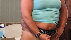 darcy cumming at home in casual solo session