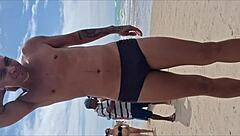 Estou Sozinha Em Casa E Meu Meio-Irmao Ordenhando Meus Peitos Grandes