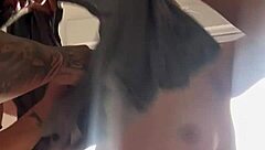 Vizinho Me Olhando, Chamei Corno Marido Pra Chupar Enquanto Ele Vê