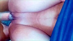 इंडियन स्कूलगर्ल 18+ चिल्लाती है जब स्टीपब्रदर उसे हार्ड फक करता है!