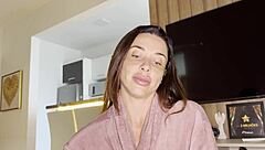 i give my roommate a blowjob - luiza marcato & leo santos