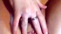 little red's wet flexible fingerbang leads to cum on peeks 😏