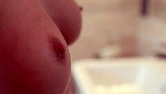 Eveline fingering in bathroom