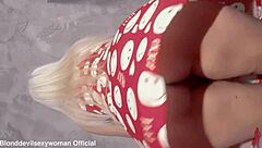 Horny Latina blonde flaunts curvy ass and hairy pussy in tight dress close-up