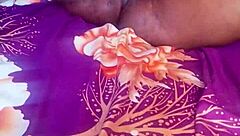 Queensandypussy Fingers and Fucks Her Wet Pussy with a Dildo Until She Squirts