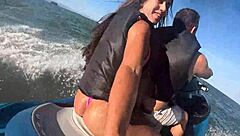 loucuras no jet ski no mar do guaruj� - sp with brazilian big ass latina teen first time!