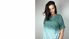 Would you still join me on vacation if I admitted that facesitting is my biggest fetish and showed my big tits?