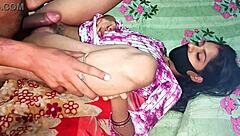 मुंबई ऑफिस बॉस अपनी सेक्रेटरी को वर्क में डॉगीस्टाइल में हार्ड पाउंड कर रहा है 🔥