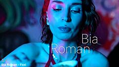 Have you seen these redhead feet crushing cup noodles in a fun domination style