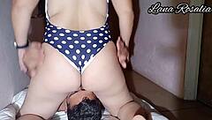 Vacation in florida leads to amateur big ass milf giving blowjob in european style with pussy play