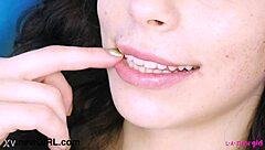 During a photoshoot, this incredible brunette reveals her amazing body on the sofa in a solo session.