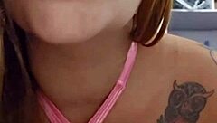 mostrando a buceta e pau na masturbação solo com exibicionismo.