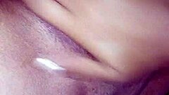 en el baño for a quick moment