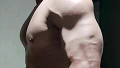 uh, i got this strong brazilian muscular guy, mature and athletic, showing off in homemade vid...