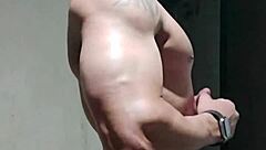 uh, i got this strong brazilian muscular guy, mature and athletic, showing off in homemade vid...
