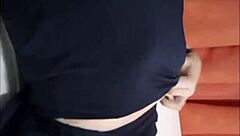 oh wow, this cachonda latina teen is showing off her small tits in homemade style