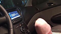 Teen Risks Public Handjob for Hot Girl on Street