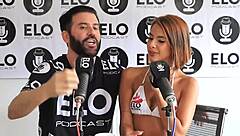 la hermosa modelo aisha cuenta como le gusta follar en una entrevista sucia con charla sucia