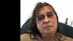 i uh got this hello movie thing for xvideos with gregory lewis actin and talkin over some background tunes