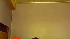 Engañé a mi esposo con taxista que me ofrece sacarle la leche por todo lo que hizo en el dia