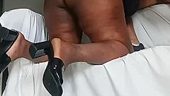 Sexy thick babe showing off her pretty lips and big ass!