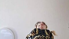 Elza Koms explores her interest in foot-focused activities through a personal narrative journey